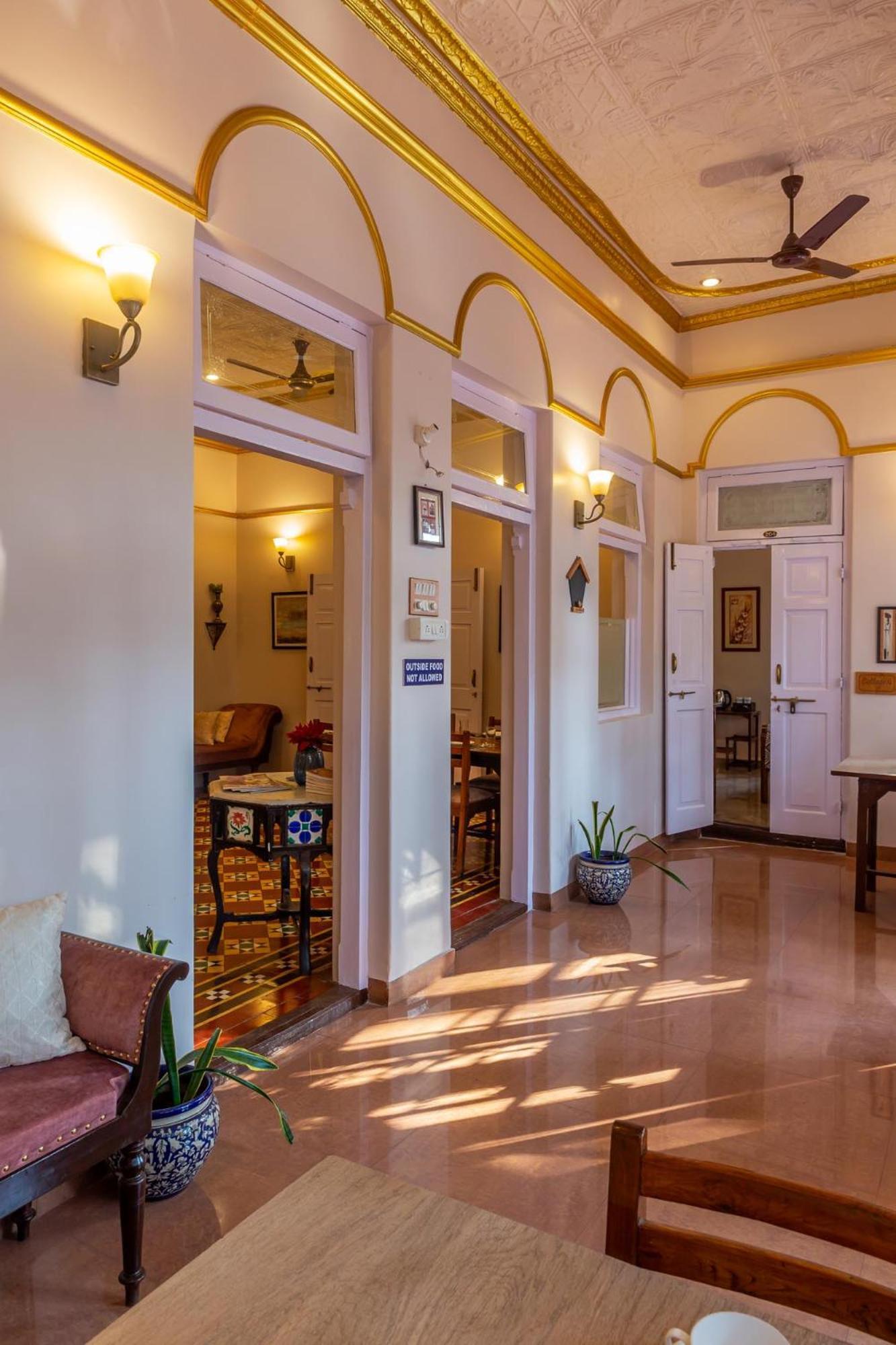 Il Palazzo Villas Panchgani Exterior photo